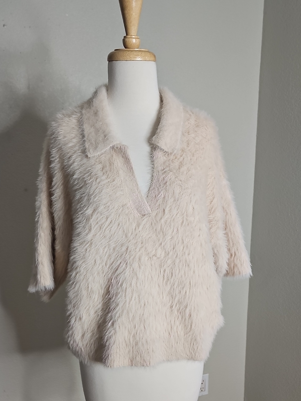 Worthington Plush Fuzzy V-Neck Sweater in Light Cream